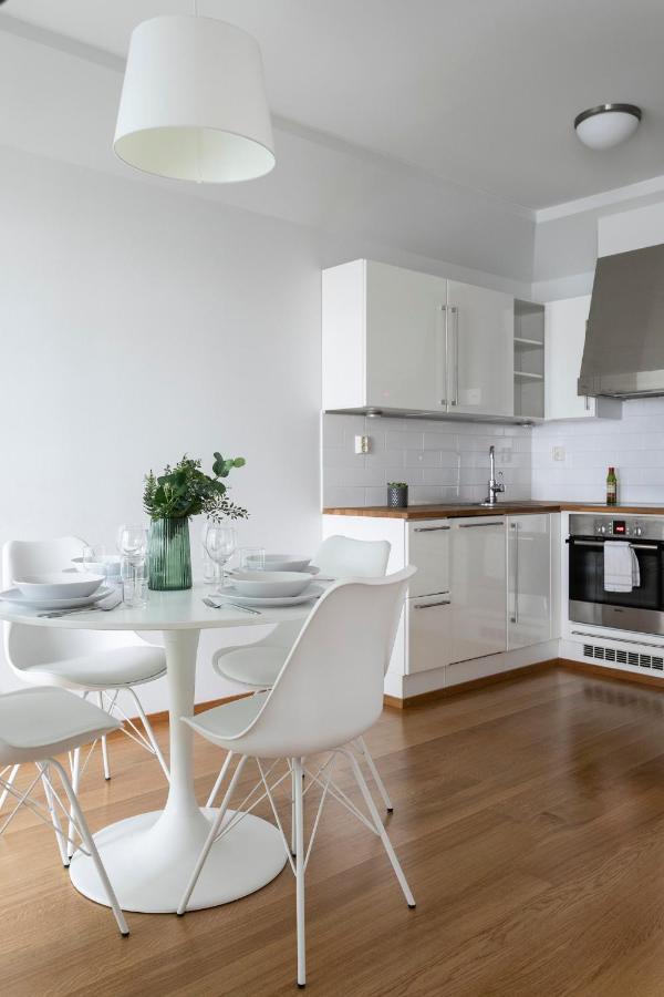 הלסינקי 2Ndhomes Luxury Kamppi Center Apartment With Spa And Terrace מראה חיצוני תמונה